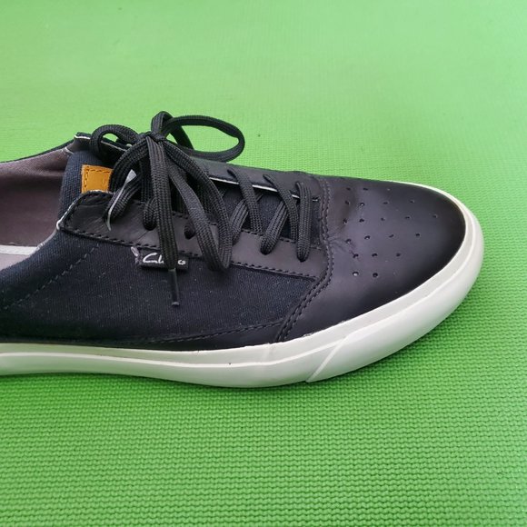 New Clarks Tiko Break Black Leather Canvas Sneakers US Size 8.5 - Picture 12 of 13